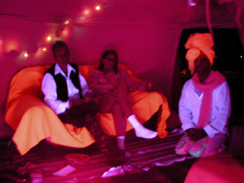 blacklight_yert2