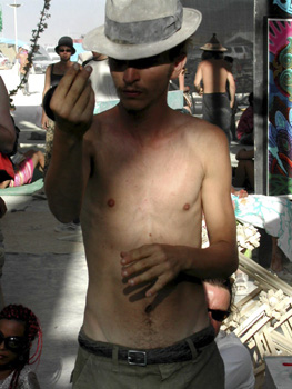centercamp_juggler2