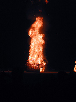 temple_of_joy_burn04