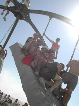 3076ANTIGRAVITY_8